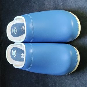 Swedish Klogga clogs nearly new sz 38/7 Blue with polyurethane base